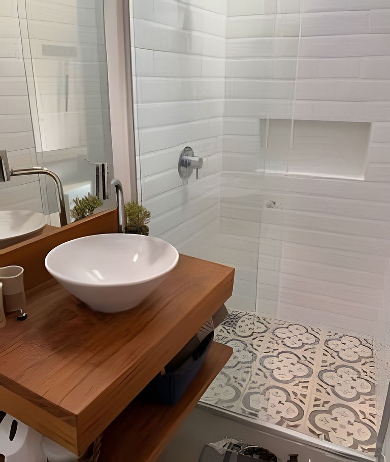 Casa incrível, chalés aconchegantes e lindo jardim