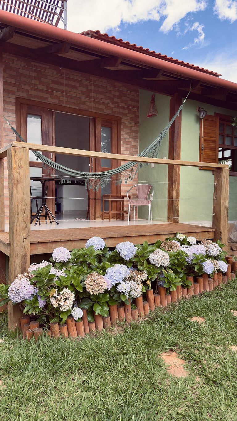 Chalé encantador em rua tranquila de Milho Verde.